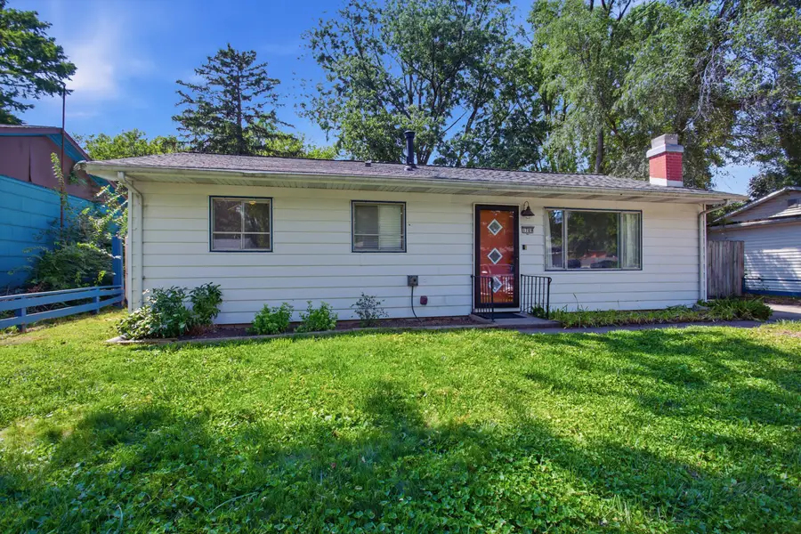 1709 Crescent Drive, Champaign, IL 61821 - #2