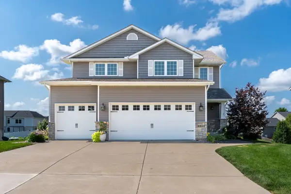 4367 55th Avenue, Bettendorf, IA 52722
