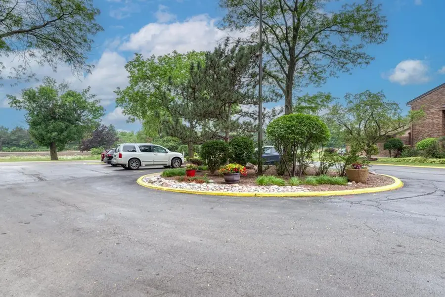 465 W Dominion Drive #204, Wood Dale, IL 60191 - #3