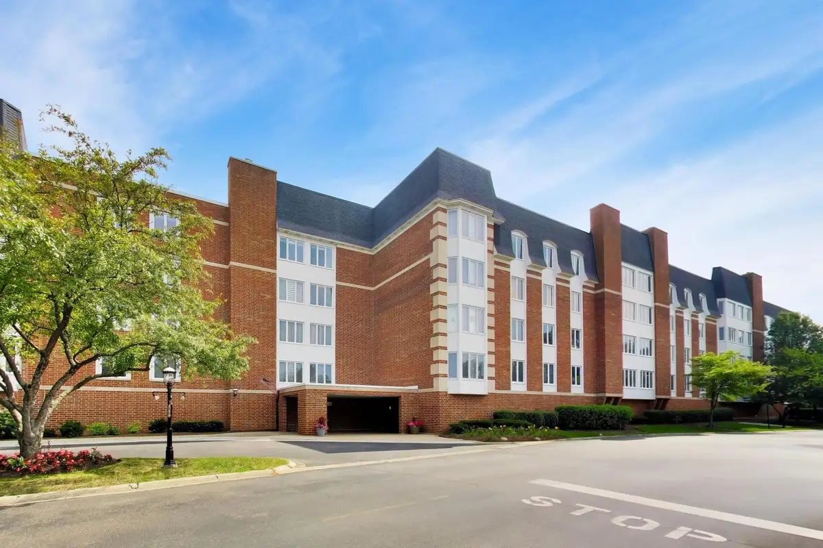 50 Lake Boulevard #629, Buffalo Grove, IL 60089 - #1