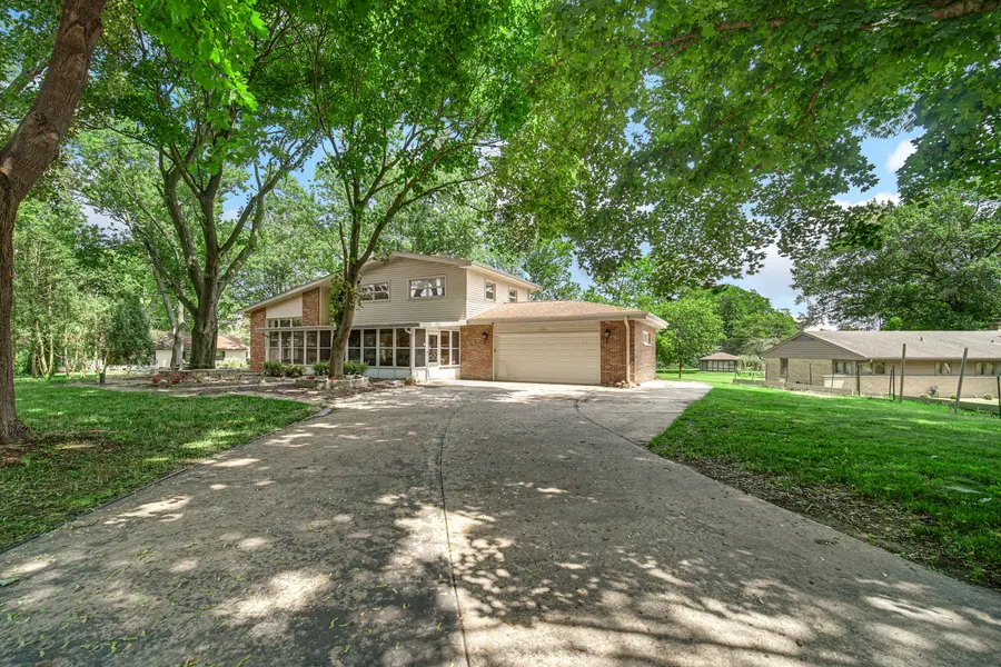 205 Sharon Drive, Sleepy Hollow, IL 60118 - #3