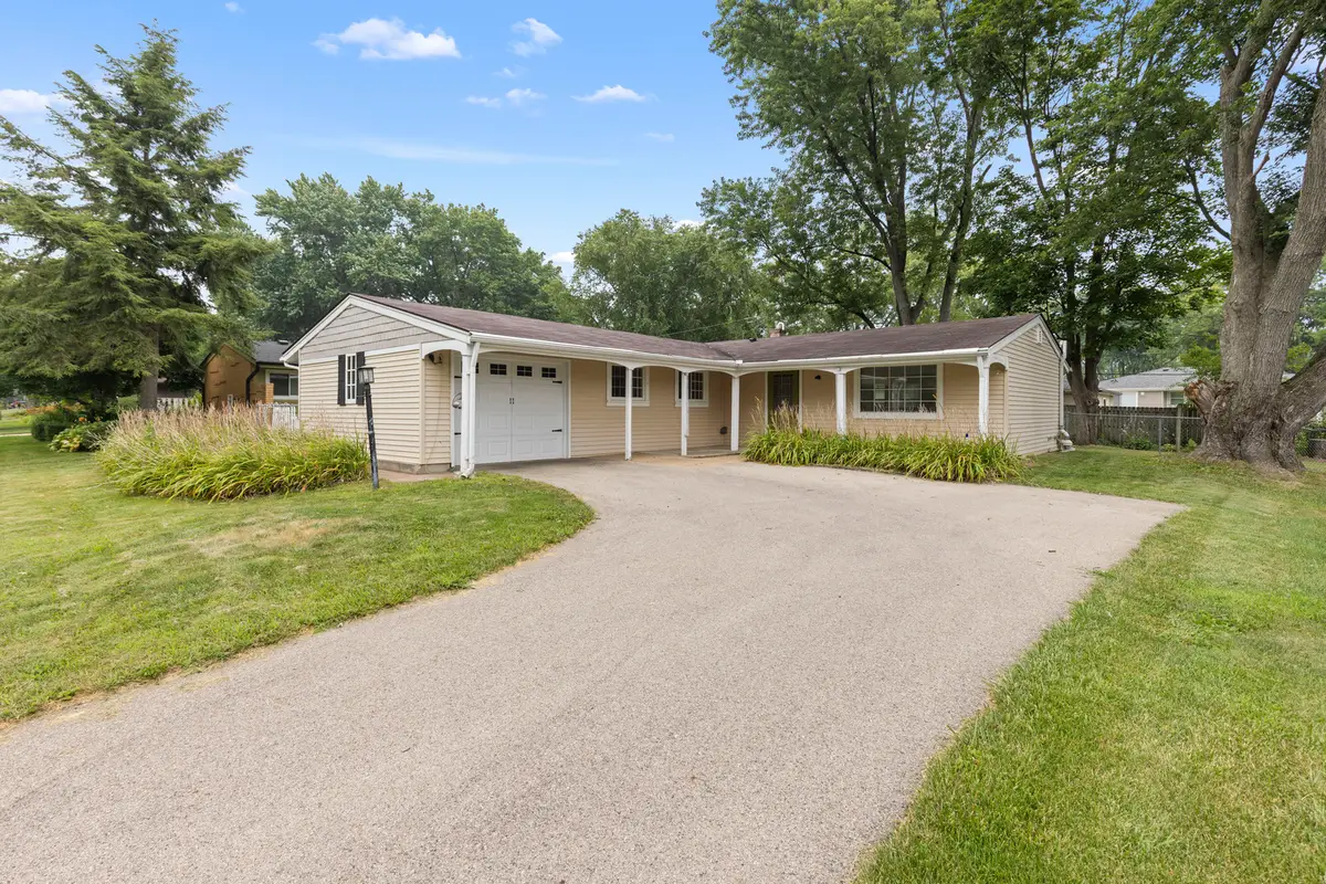 1403 Comanche Drive, Rockford, IL 61107 - #1