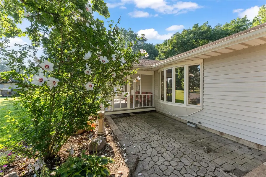 1430 Riverbend Lane, White Heath, IL 61884 - #3