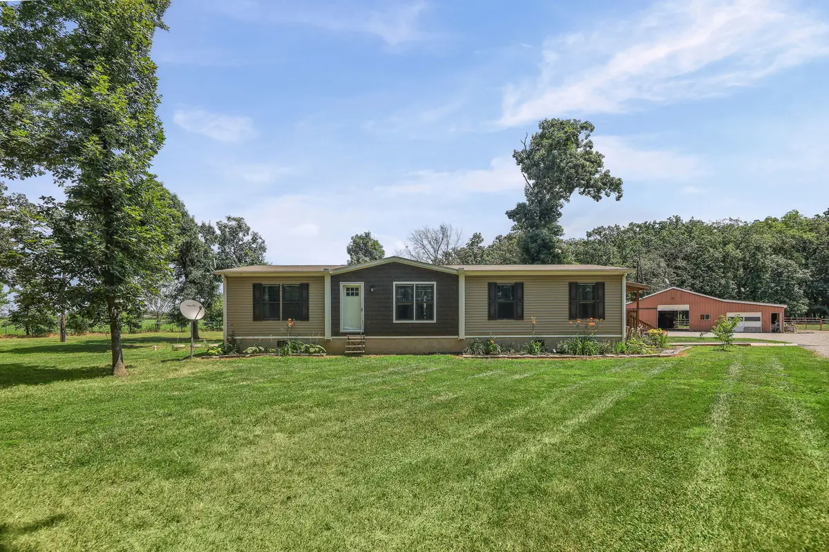 21824 Southwoods Lane, Pocahontas, IL 62275 - #1