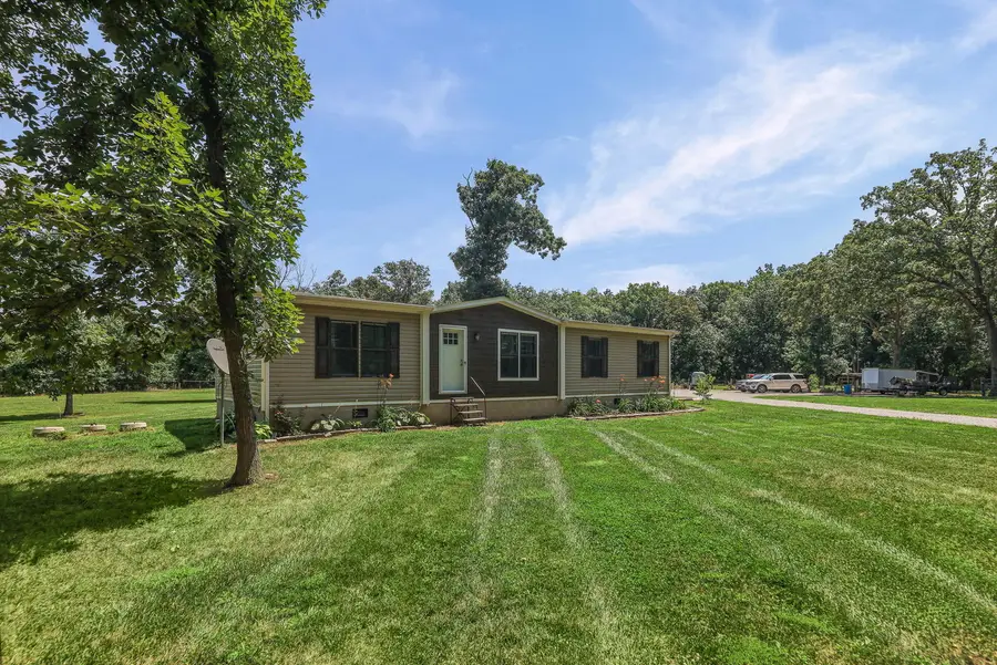 21824 Southwoods Lane, Pocahontas, IL 62275 - #3