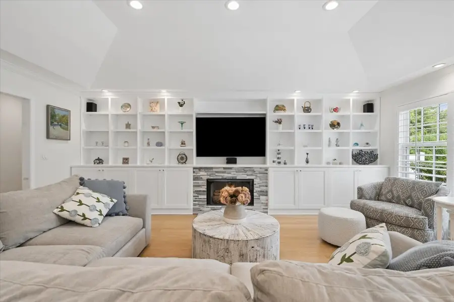 211 Kenmore Avenue, Deerfield, IL 60015 - #3