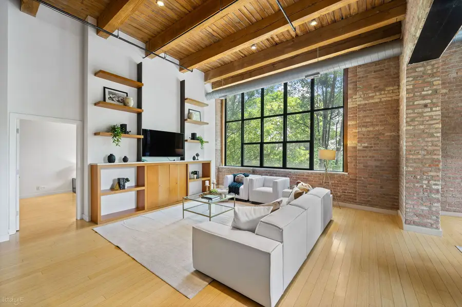1750 N Wolcott Avenue #201, Chicago, IL 60622 - #2