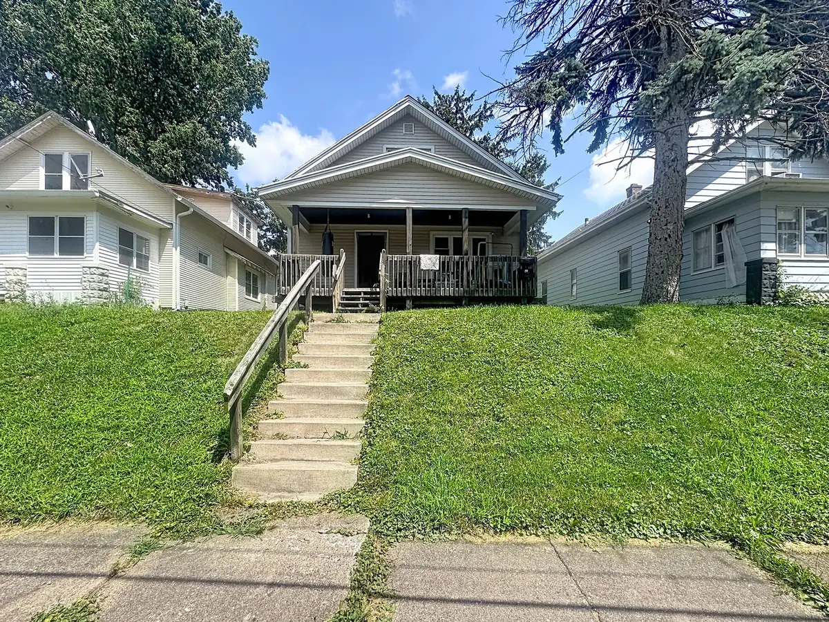 2413 12th Street, Rock Island, IL 61201 - #1
