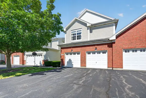 199 Dorset Avenue, Oswego, IL 60543