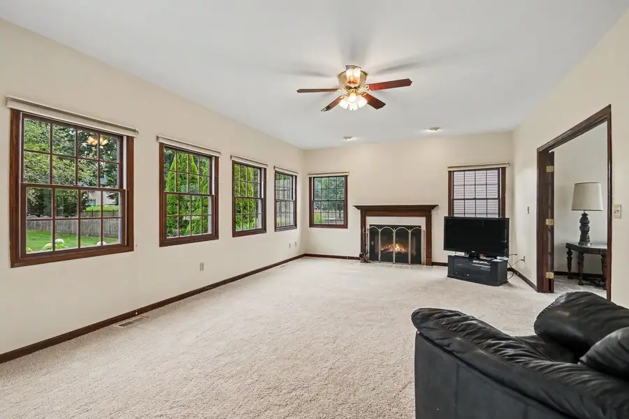 1207 David A Barry Drive, Shorewood, IL 60404 - #3
