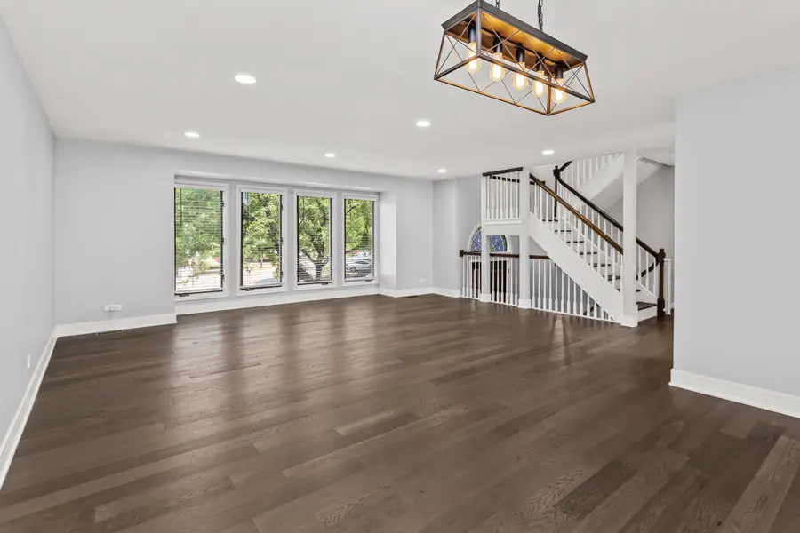 933 W Essex Place, Arlington Heights, IL 60004 - #2