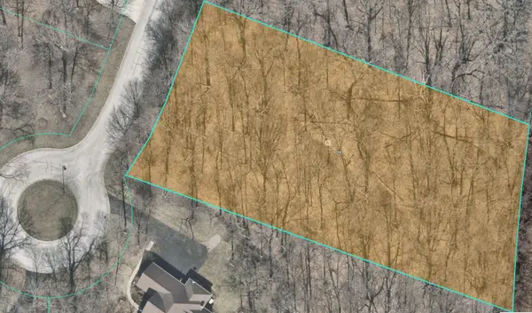 17 Ashe Road, Sugar Grove, IL 60554