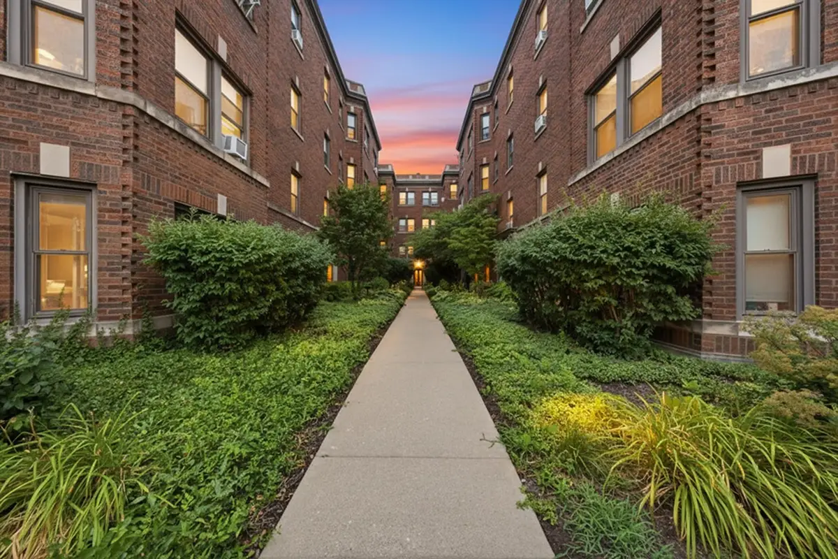 52 Forest Avenue #2N, Riverside, IL 60546 - #1