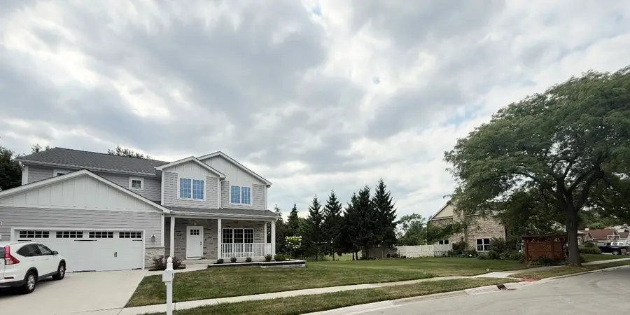 1140 Honeysuckle Drive, Wheeling, IL 60090 - #2