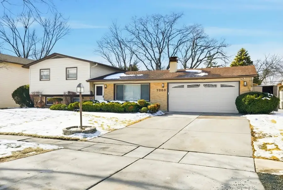 7388 Coventry Lane, Hanover Park, IL 60133 - #2