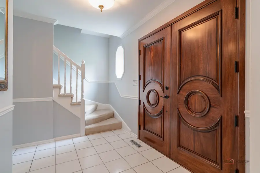 Address Withheld By Seller, Libertyville, IL 60048 - #3