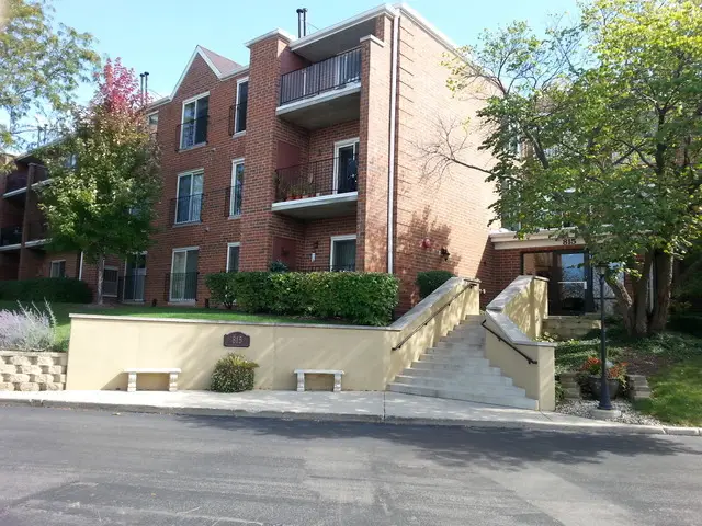 815 Leicester Road #214A, Elk Grove Village, IL 60007 - #1