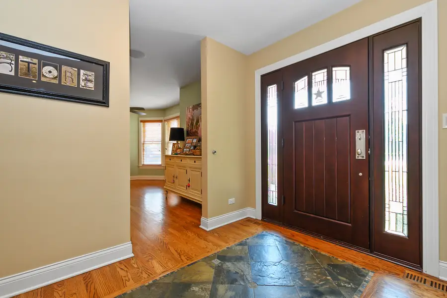 389 W Evergreen Lane, Elmhurst, IL 60126 - #2