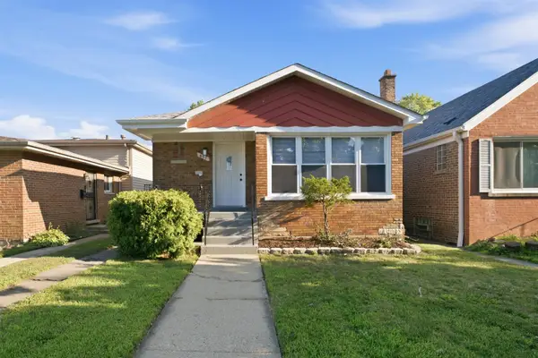 657 E 100th Place, Chicago, IL 60628