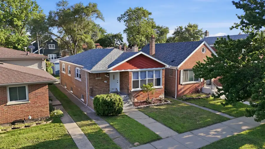 657 E 100th Place, Chicago, IL 60628 - #2