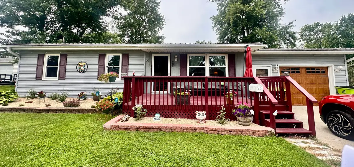 219 Scott Street, Chenoa, IL 61726 - #1