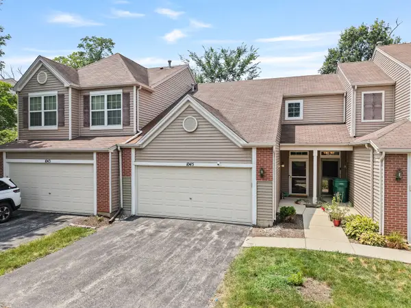 1045 Silver Hill Circle, Joliet, IL 60432