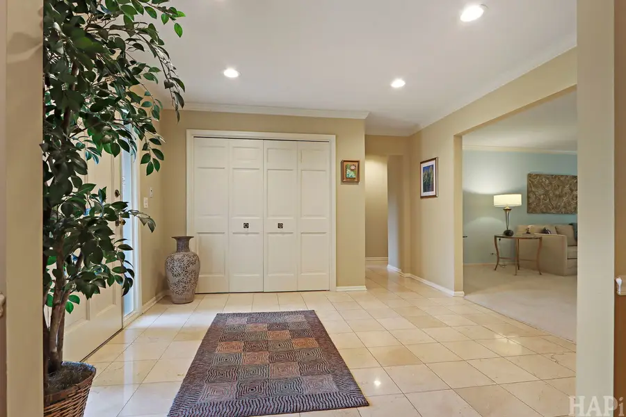 1426 Woodhill Drive, Northbrook, IL 60062 - #3