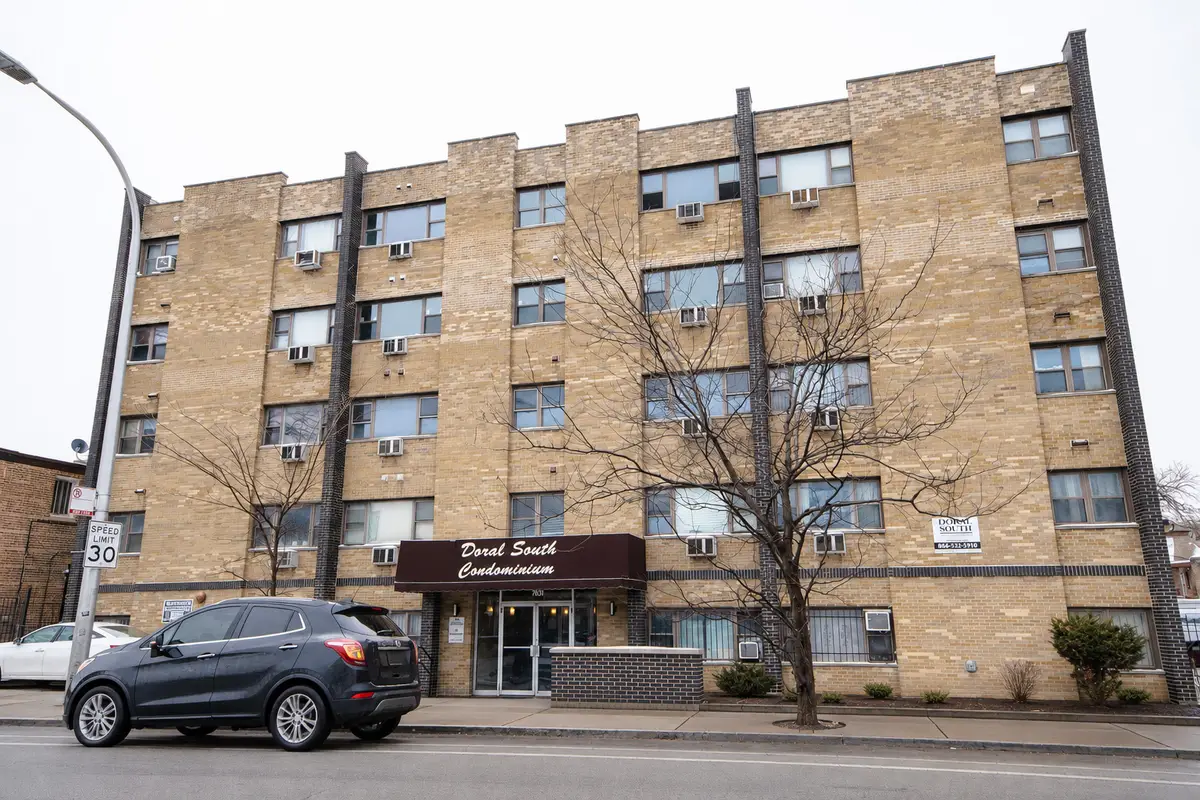 7854 S South Shore Drive #514, Chicago, IL 60649 - #1