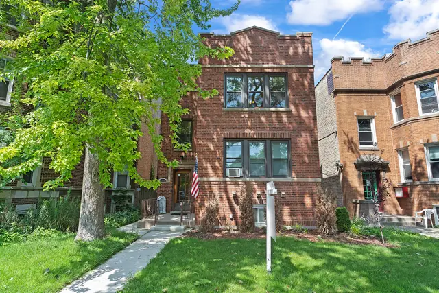 6704 N Rockwell Street, Chicago, IL 60645 - #1