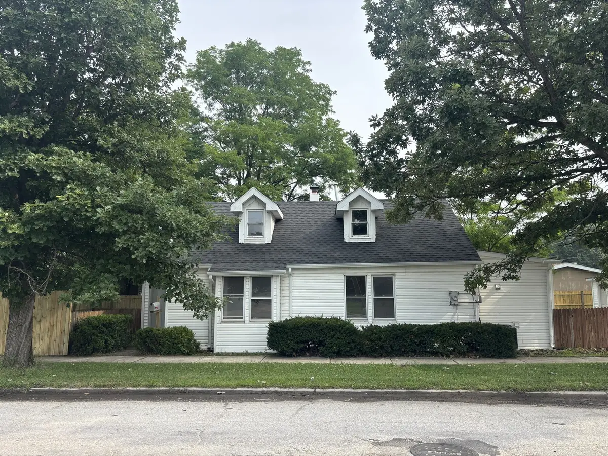 10049 Marion Avenue, Oak Lawn, IL 60453 - #1