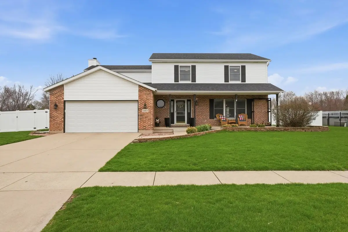 24821 S River Trail, Channahon, IL 60410 - #1