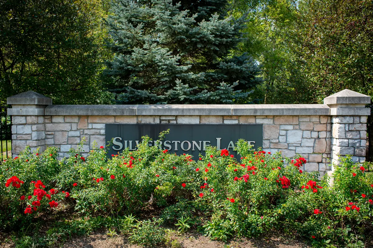 2017 Silverstone Drive #2017, Carpentersville, IL 60110 - #1