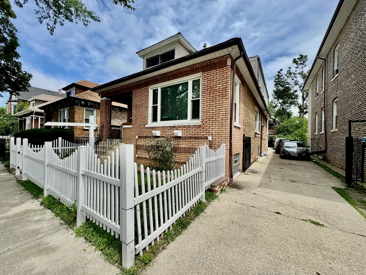8325 S Saginaw Avenue, Chicago, IL 60617 - #1
