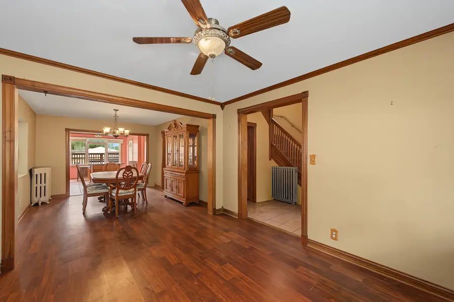 9860 S Avenue H, Chicago, IL 60617 - #2