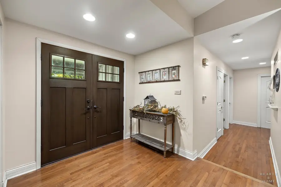 1059 N Old Mill Road, Palatine, IL 60067 - #3