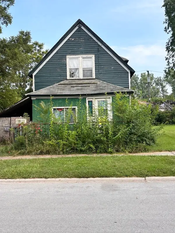 549 E 155th Street, Phoenix, IL 60426