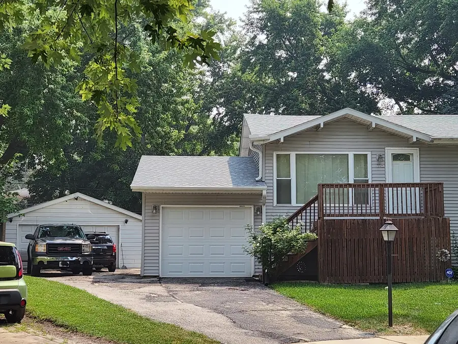 Address Withheld By Seller, Streamwood, IL 60107 - #3
