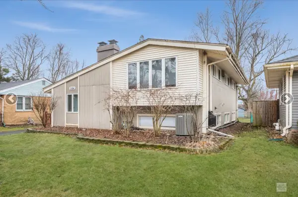 204 Anna Street, North Aurora, IL 60542