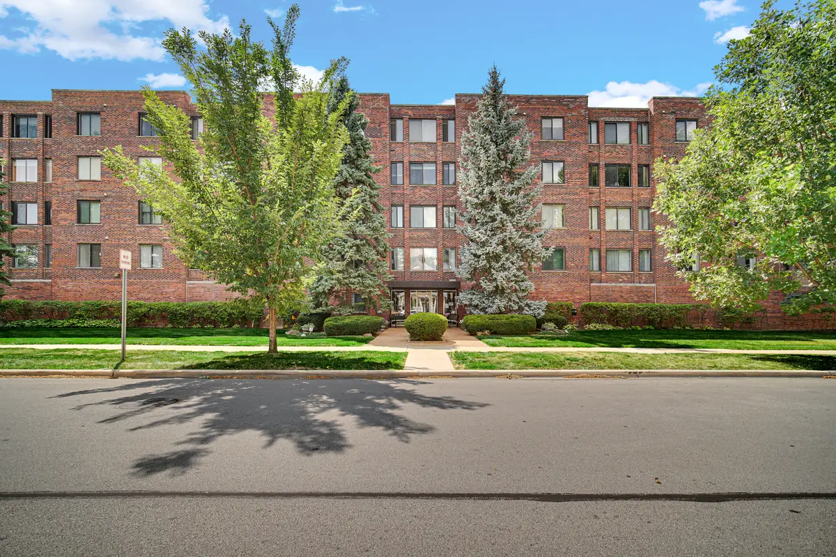 110 S Dunton Avenue #2E, Arlington Heights, IL 60005 - #1
