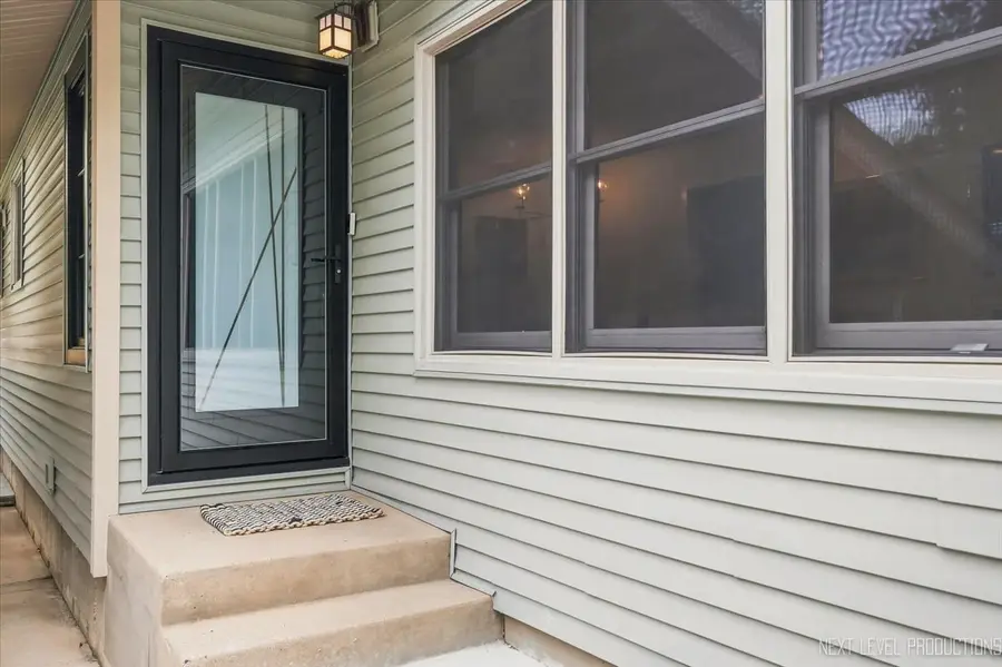 326 N Martha Street, Lombard, IL 60148 - #2