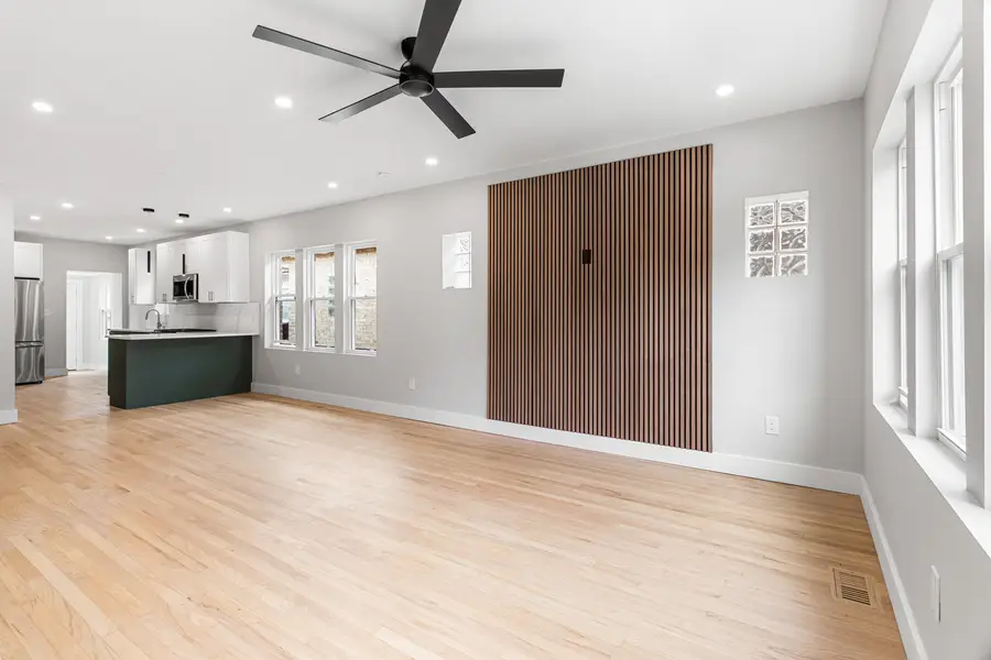 4829 W Strong Street, Chicago, IL 60630 - #2
