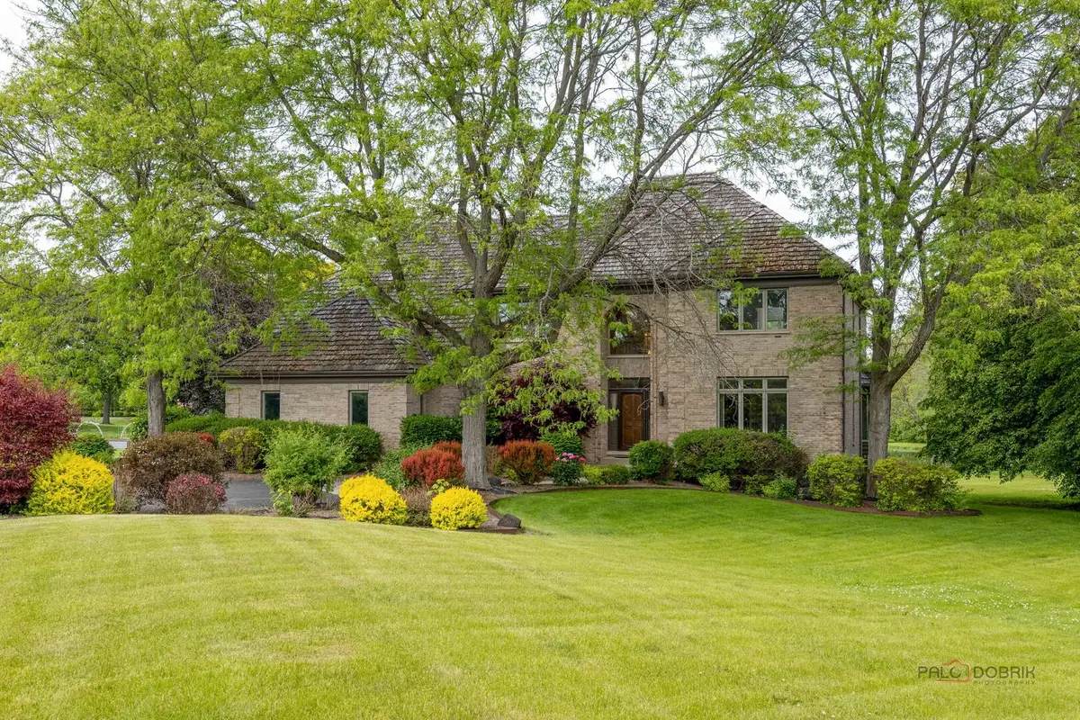 5420 Belmont Court, Libertyville, IL 60048 - #1