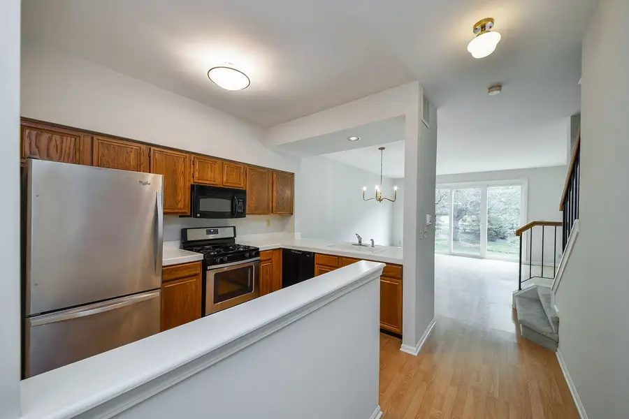 1481 Walnut Hill Avenue, Saint Charles, IL 60174 - #3