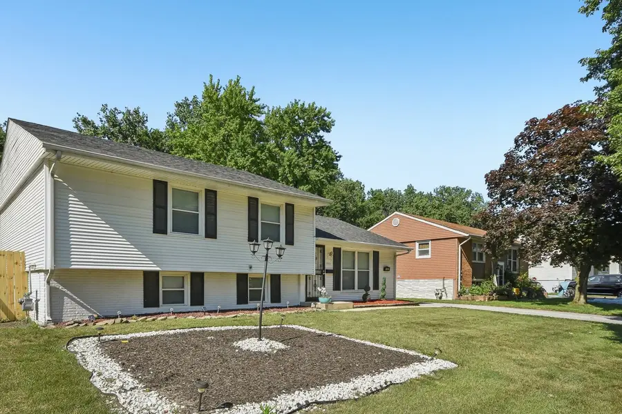 151 E Maple Drive, Glenwood, IL 60425 - #3