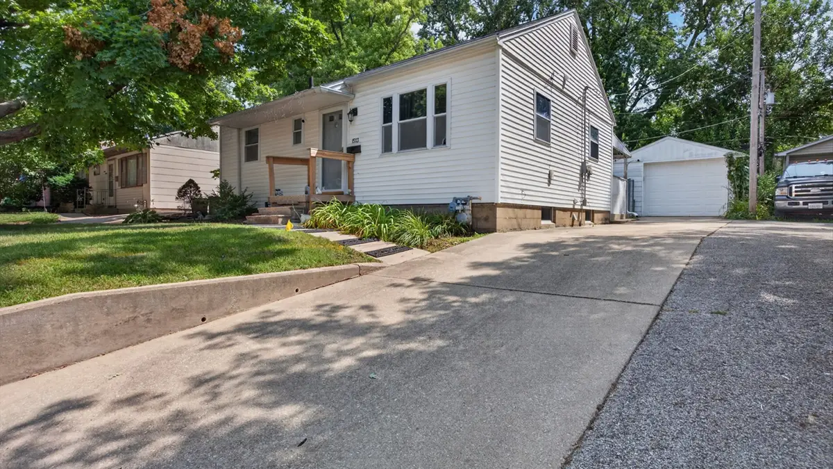 1513 N Linden Street, Bloomington, IL 61701 - #1