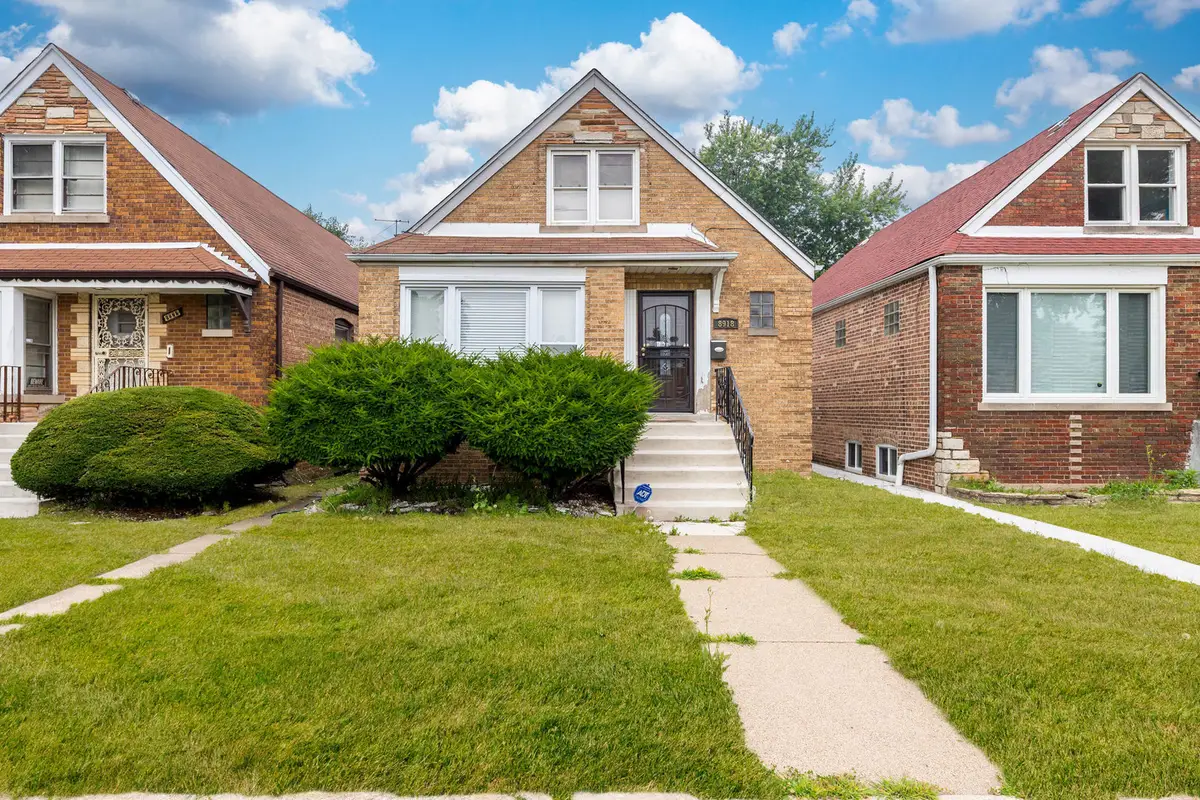 8918 S Merrill Avenue, Chicago, IL 60617 - #1