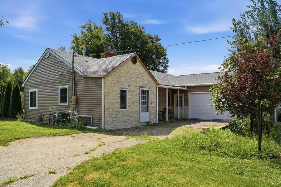 1168 Corregidor Road, Amboy, IL 61310 - #2