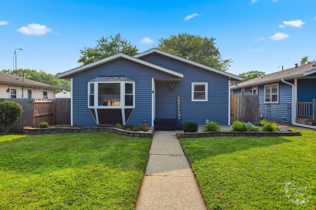 235 N Jefferson Avenue, Bradley, IL 60915 - #1
