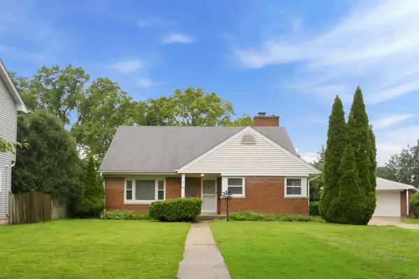 114 N Lancaster Street, Mount Prospect, IL 60056