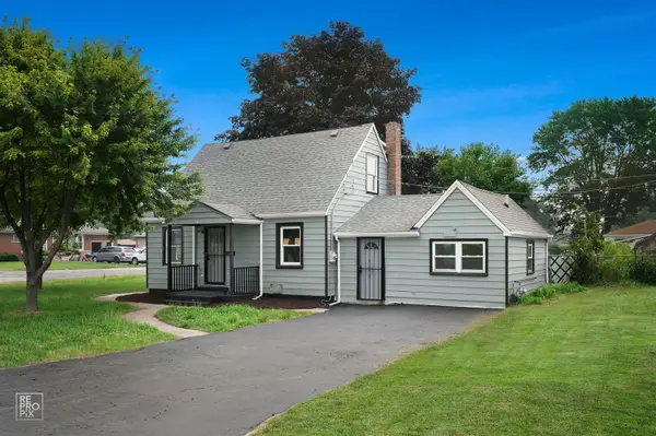15701 Central Park Avenue, Markham, IL 60428